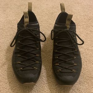 Naglev - Unico Hiker